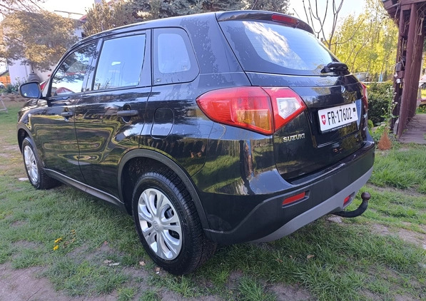 Suzuki Vitara cena 52000 przebieg: 60700, rok produkcji 2016 z Ryki małe 79